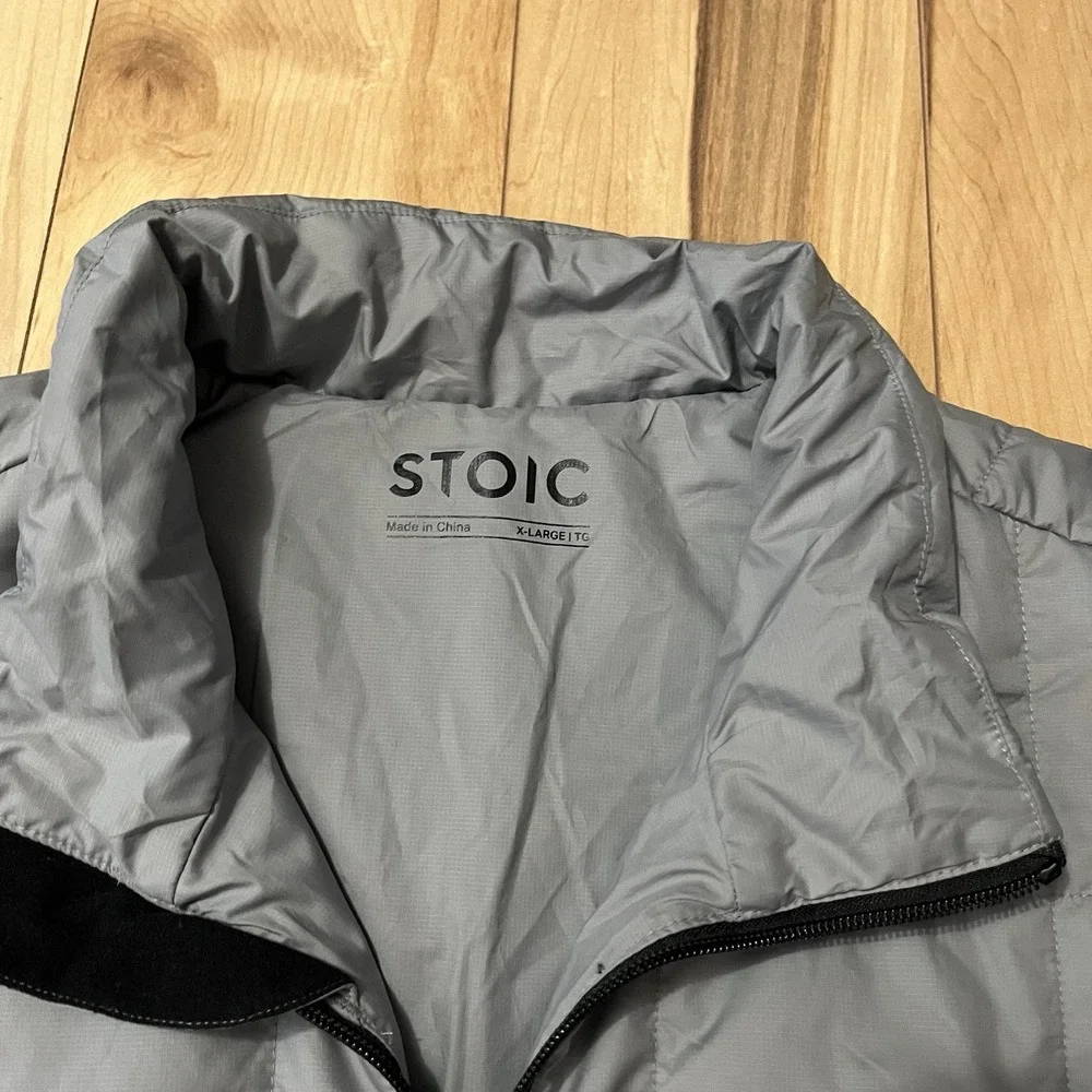 Stoic Mens XL Venture Insulated Jacket  Black and Gray Poly Filled Lightweight